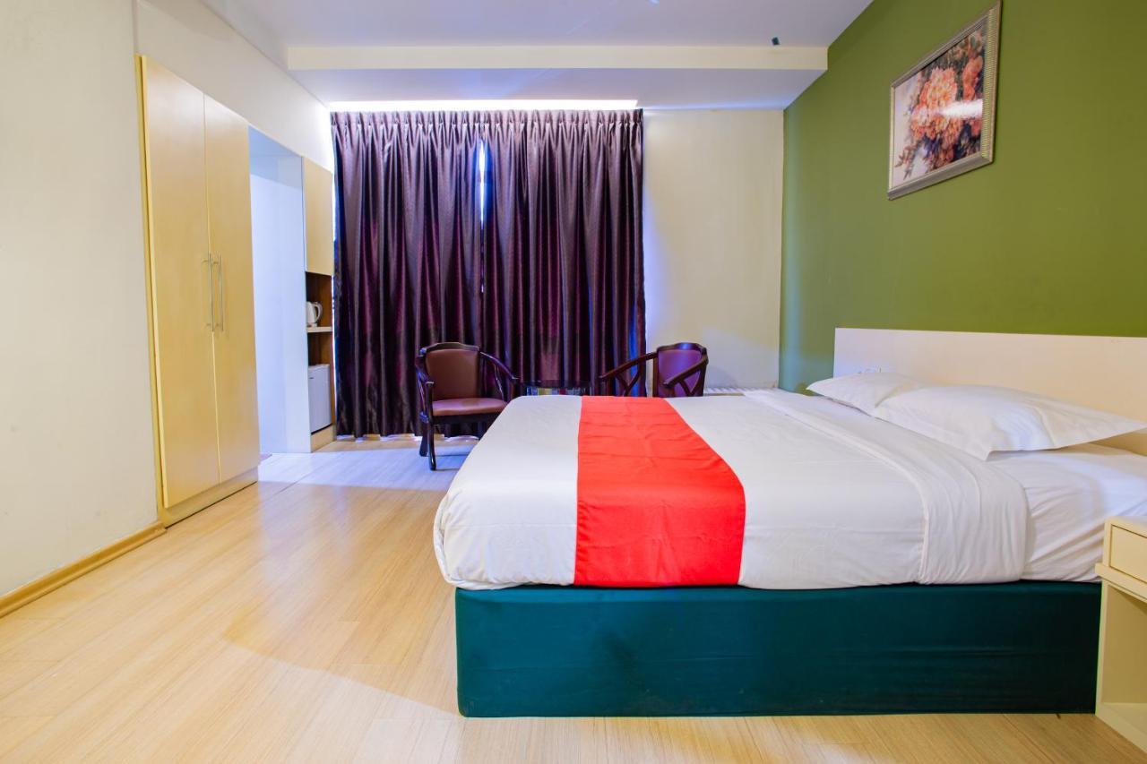 Hotel 101 Permas Jaya Johor Bahru Eksteriør bilde